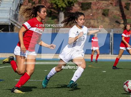 Thumbnail 3 in St. Genevieve vs. Etiwanda photogallery.