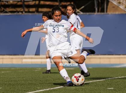 Thumbnail 2 in St. Genevieve vs. Etiwanda photogallery.