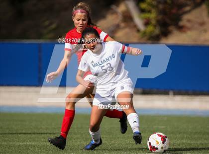 Thumbnail 3 in St. Genevieve vs. Etiwanda photogallery.