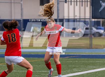 Thumbnail 1 in St. Genevieve vs. Etiwanda photogallery.