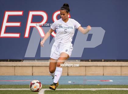 Thumbnail 2 in St. Genevieve vs. Etiwanda photogallery.