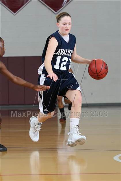 Thumbnail 2 in Stone Bridge vs. Washington (Lady Greyhound Classic) photogallery.