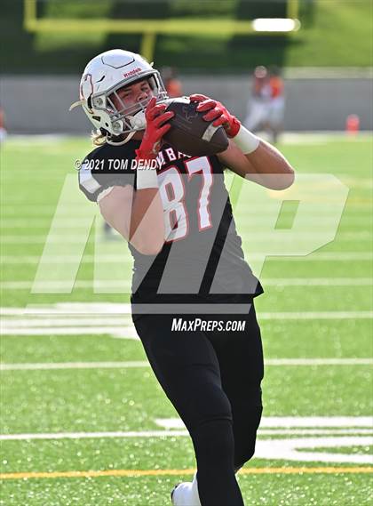 Thumbnail 1 in Bridgeland vs. Tomball (UIL 6A Regional Playoffs) photogallery.