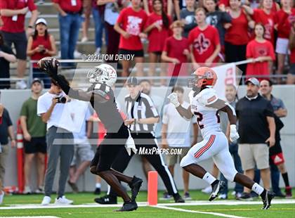 Thumbnail 1 in Bridgeland vs. Tomball (UIL 6A Regional Playoffs) photogallery.