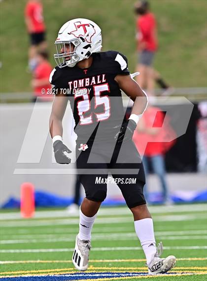 Thumbnail 2 in Bridgeland vs. Tomball (UIL 6A Regional Playoffs) photogallery.