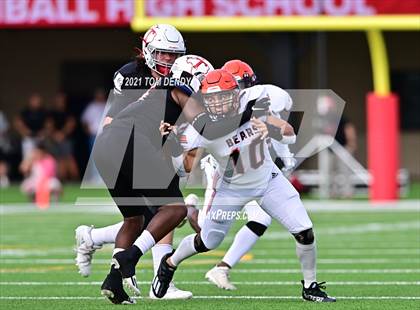 Thumbnail 1 in Bridgeland vs. Tomball (UIL 6A Regional Playoffs) photogallery.