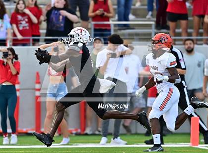 Thumbnail 2 in Bridgeland vs. Tomball (UIL 6A Regional Playoffs) photogallery.
