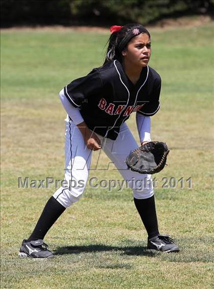 Thumbnail 3 in West vs. Banning (El Segundo Tournament) photogallery.