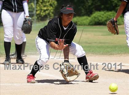 Thumbnail 2 in West vs. Banning (El Segundo Tournament) photogallery.