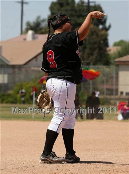 Thumbnail 3 in West vs. Banning (El Segundo Tournament) photogallery.