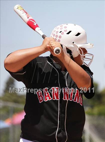 Thumbnail 3 in West vs. Banning (El Segundo Tournament) photogallery.
