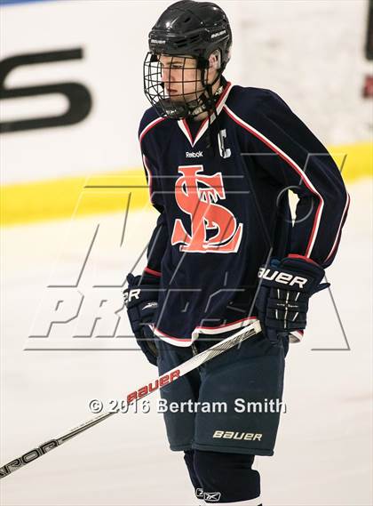 Thumbnail 3 in St. Lawrence Central @ Kenmore East (NYSPHSAA Division 2 Regional Final) photogallery.