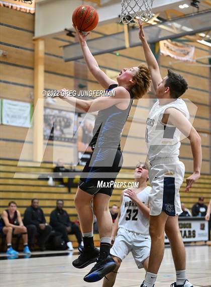 Thumbnail 1 in Analy vs. Del Norte (Windsor Holiday Shootout) photogallery.