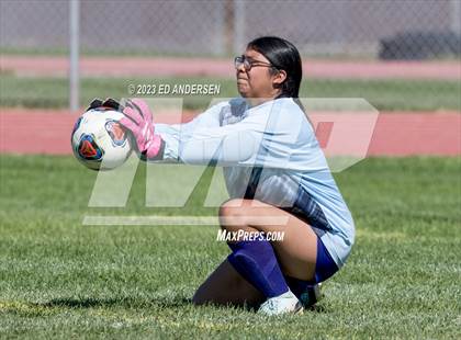 Thumbnail 2 in Truckee @ Yerington photogallery.