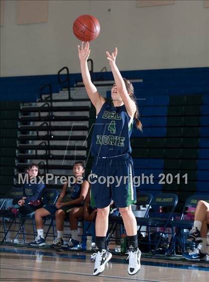 Thumbnail 1 in Bishop vs Del Norte (So Cal Holiday Prep Classic) photogallery.