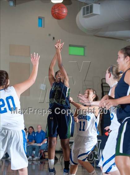 Thumbnail 1 in Bishop vs Del Norte (So Cal Holiday Prep Classic) photogallery.