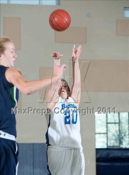 Thumbnail 3 in Bishop vs Del Norte (So Cal Holiday Prep Classic) photogallery.