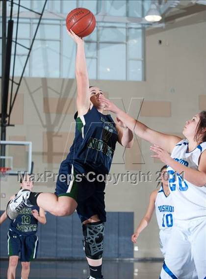 Thumbnail 3 in Bishop vs Del Norte (So Cal Holiday Prep Classic) photogallery.
