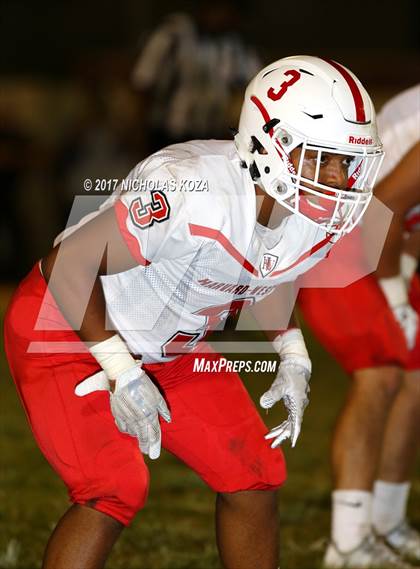 Thumbnail 2 in Harvard-Westlake vs. Garfield photogallery.