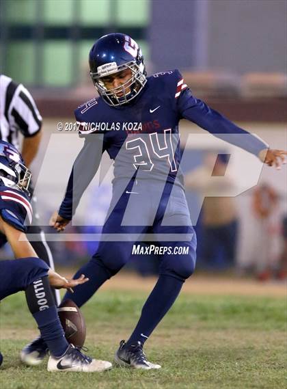 Thumbnail 2 in Harvard-Westlake vs. Garfield photogallery.