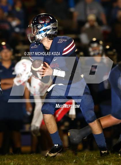 Thumbnail 2 in Harvard-Westlake vs. Garfield photogallery.