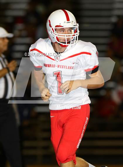 Thumbnail 3 in Harvard-Westlake vs. Garfield photogallery.