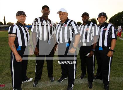 Thumbnail 2 in Harvard-Westlake vs. Garfield photogallery.
