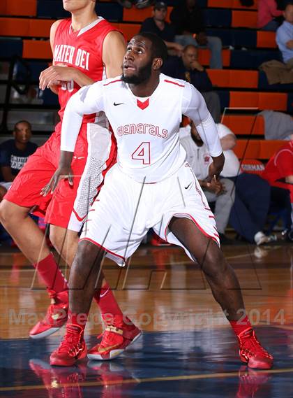 Thumbnail 1 in Mater Dei vs. Constitution (Tarkanian Classic) photogallery.