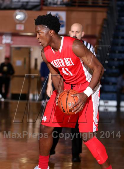 Thumbnail 3 in Mater Dei vs. Constitution (Tarkanian Classic) photogallery.