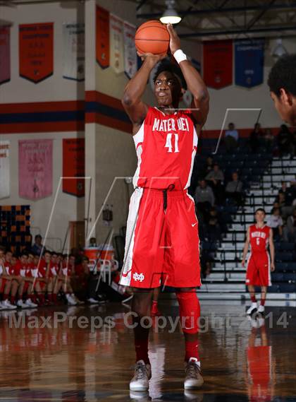 Thumbnail 1 in Mater Dei vs. Constitution (Tarkanian Classic) photogallery.