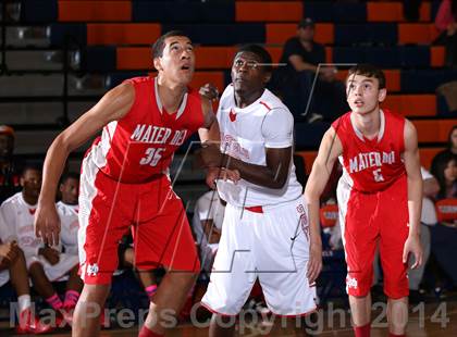 Thumbnail 1 in Mater Dei vs. Constitution (Tarkanian Classic) photogallery.