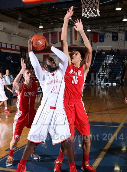 Thumbnail 3 in Mater Dei vs. Constitution (Tarkanian Classic) photogallery.