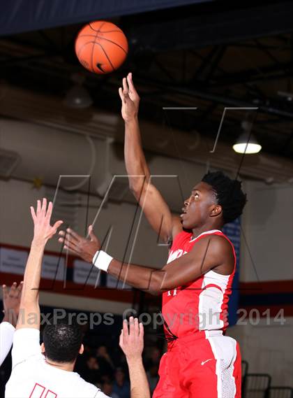Thumbnail 2 in Mater Dei vs. Constitution (Tarkanian Classic) photogallery.