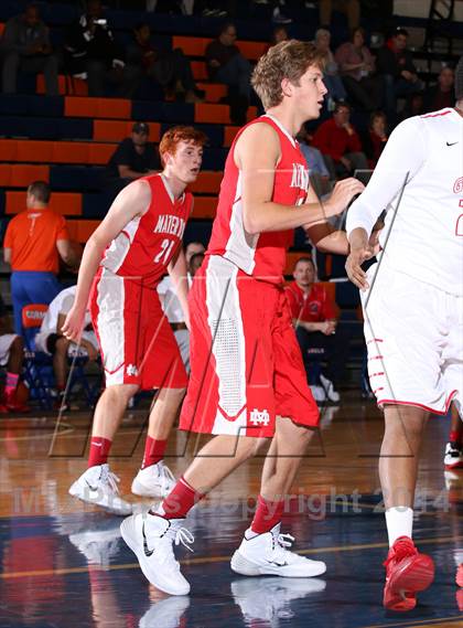 Thumbnail 2 in Mater Dei vs. Constitution (Tarkanian Classic) photogallery.