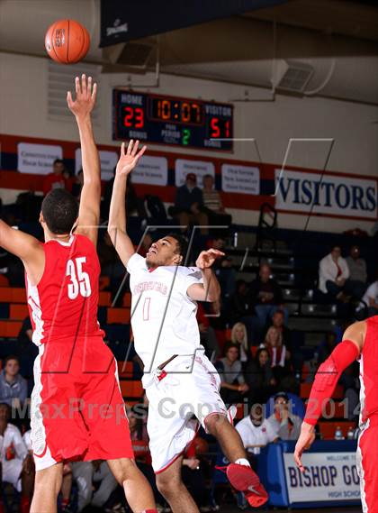 Thumbnail 3 in Mater Dei vs. Constitution (Tarkanian Classic) photogallery.