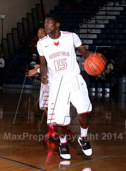 Thumbnail 1 in Mater Dei vs. Constitution (Tarkanian Classic) photogallery.