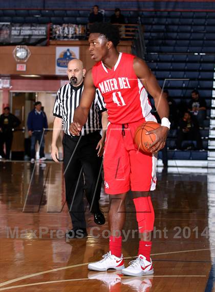 Thumbnail 2 in Mater Dei vs. Constitution (Tarkanian Classic) photogallery.