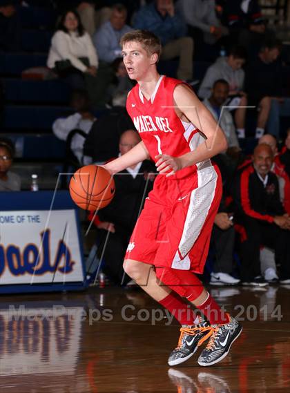 Thumbnail 1 in Mater Dei vs. Constitution (Tarkanian Classic) photogallery.