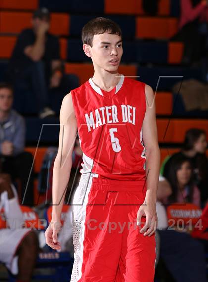 Thumbnail 3 in Mater Dei vs. Constitution (Tarkanian Classic) photogallery.