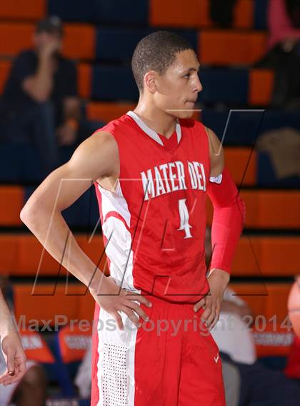 Thumbnail 1 in Mater Dei vs. Constitution (Tarkanian Classic) photogallery.