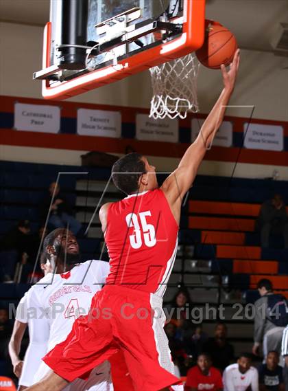 Thumbnail 3 in Mater Dei vs. Constitution (Tarkanian Classic) photogallery.