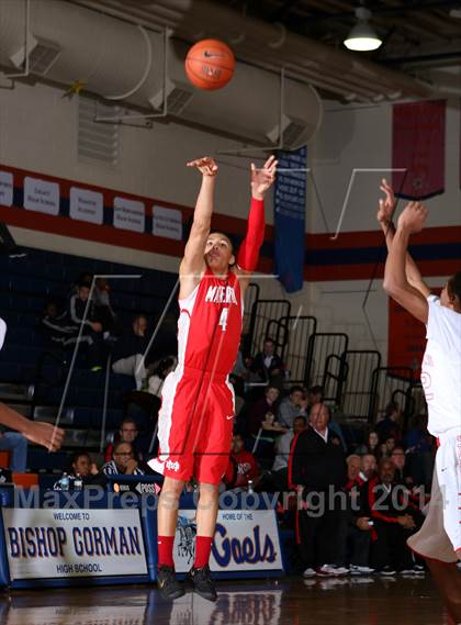 Thumbnail 2 in Mater Dei vs. Constitution (Tarkanian Classic) photogallery.