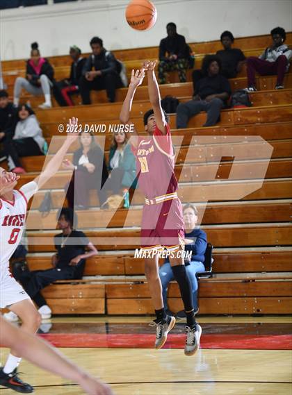 Thumbnail 2 in Barstow vs. Rosamond photogallery.