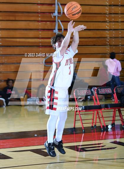 Thumbnail 1 in Barstow vs. Rosamond photogallery.