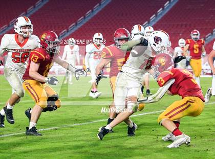 Thumbnail 2 in La Canada vs Polytechnic photogallery.
