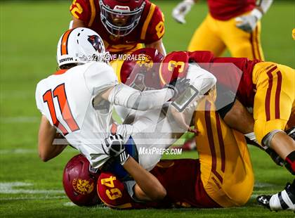 Thumbnail 3 in La Canada vs Polytechnic photogallery.