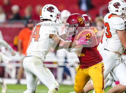 Thumbnail 3 in La Canada vs Polytechnic photogallery.