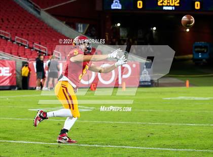 Thumbnail 2 in La Canada vs Polytechnic photogallery.