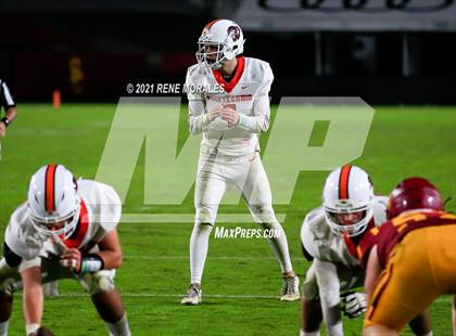 Thumbnail 1 in La Canada vs Polytechnic photogallery.