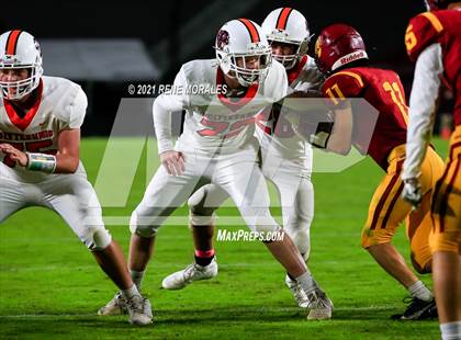 Thumbnail 3 in La Canada vs Polytechnic photogallery.